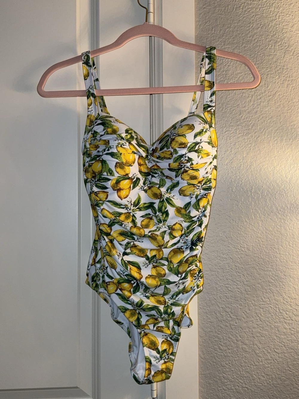 Women’s Lemon Print One-Piece Swimsuit